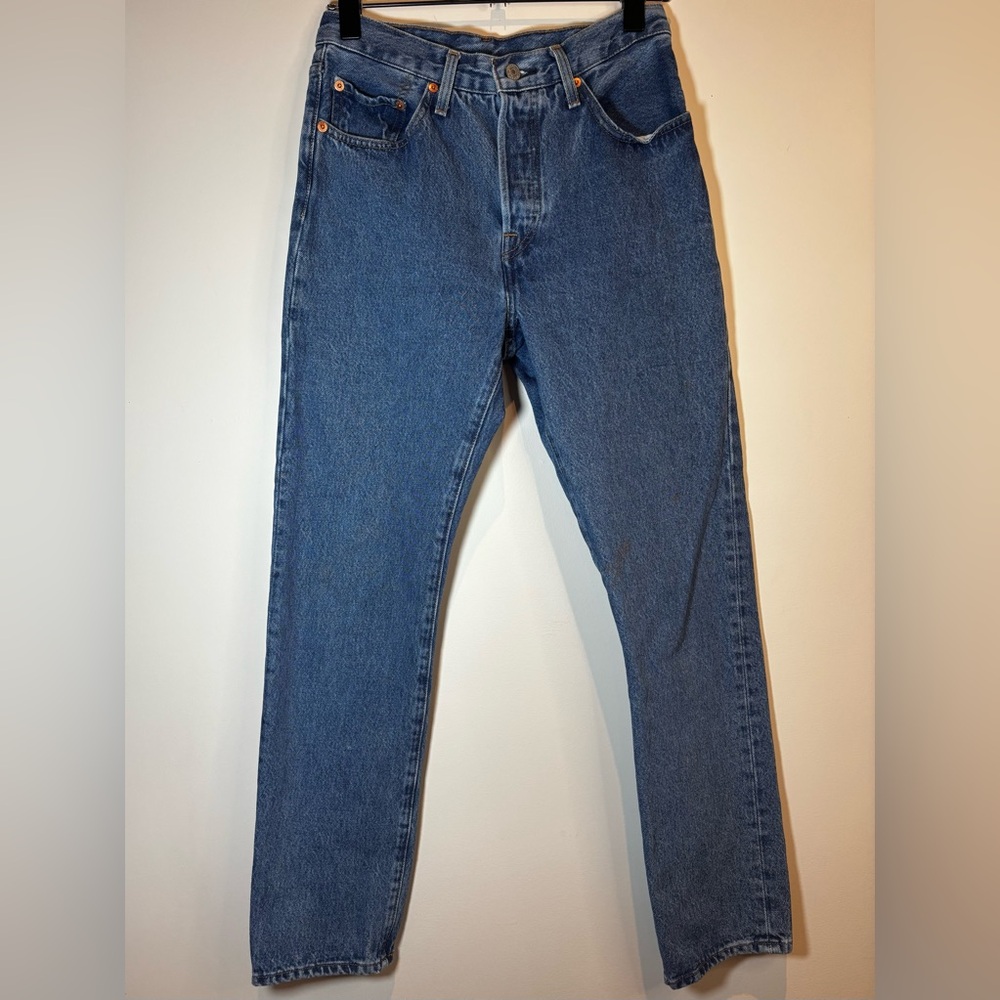 Levis 501 Premium Button Fly Woman’s Jeans 26x30 Straight Leg Medium Wash Blue